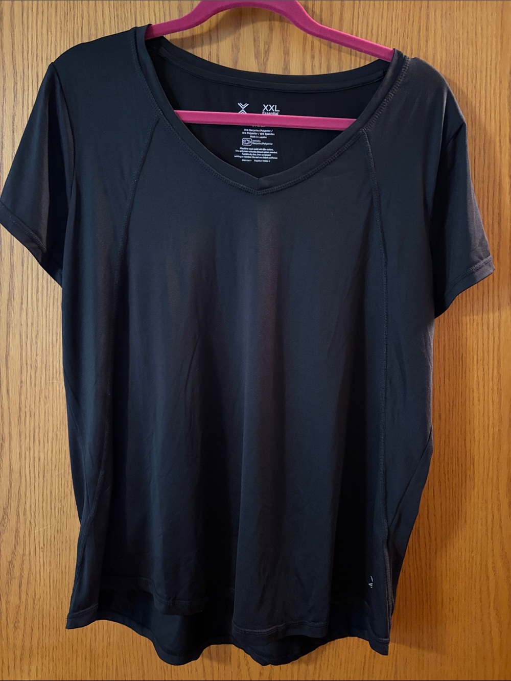 Xersion Black Short-Sleeve V-Neck Active Top